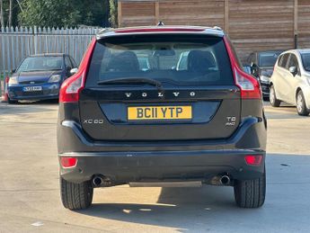 Volvo XC60 3.0 T6 R-Design SUV 5dr Petrol Geartronic AWD Euro 5 (304 ps)