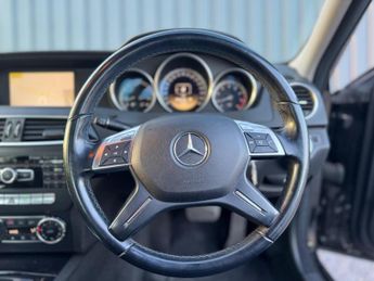 Mercedes-Benz C Class 1.8 C180 BlueEfficiency SE Edition 125 G-Tronic+ Euro 5 (s/s) 4d