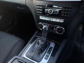 Mercedes-Benz C Class 1.8 C180 BlueEfficiency SE Edition 125 G-Tronic+ Euro 5 (s/s) 4d