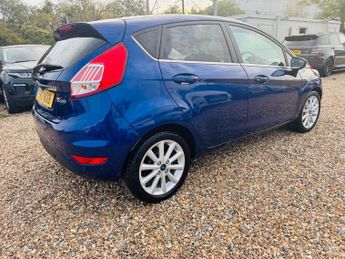 Ford Fiesta 1.0T EcoBoost Titanium Powershift Euro 6 5dr