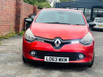 Renault Clio 1.5 dCi Dynamique MediaNav EDC Euro 5 5dr