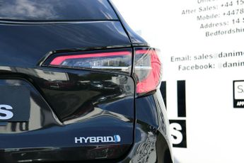 Toyota Corolla 1.8 VVT-h Design Touring Sports CVT Euro 6 (s/s) 5dr