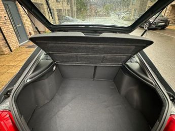 Toyota Avensis 1.8 VVT-i Vermont 5dr