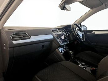 Volkswagen Tiguan 1.4 TSI SE Navigation DSG 4Motion Euro 6 (s/s) 5dr