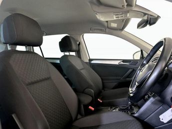 Volkswagen Tiguan 1.4 TSI SE Navigation DSG 4Motion Euro 6 (s/s) 5dr