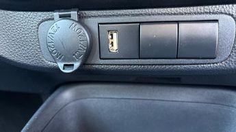Toyota Aygo X 1.0 VVT-i Pure x-shift Euro 6 (s/s) 5dr