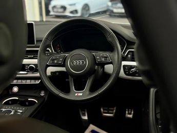 Audi A4 Avant 2.0 TFSI 40 S line S Tronic Euro 6 (s/s) 5dr