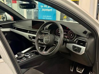 Audi A4 Avant 2.0 TFSI 40 S line S Tronic Euro 6 (s/s) 5dr