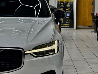 Volvo XC60 2.0h T8 Twin Engine 11.6kWh R-Design Auto AWD Euro 6 (s/s) 5dr