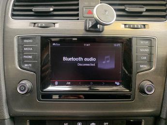 Volkswagen Golf 1.6 TDI BlueMotion Tech SE DSG Euro 5 (s/s) 5dr
