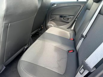 Vauxhall Corsa 1.4i 16v Design 5dr (a/c)