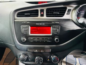 Kia Ceed 1.6 CRDi 2 Auto Euro 5 5dr