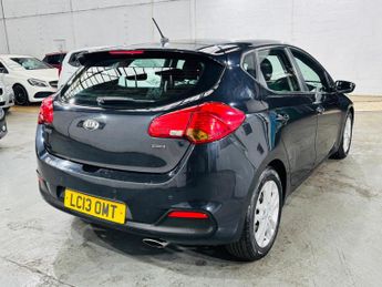 Kia Ceed 1.6 CRDi 2 Auto Euro 5 5dr