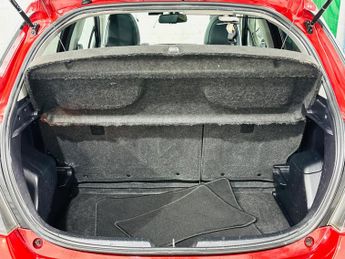 Toyota Yaris 1.5 VVT-h Trend CVT Euro 5 5dr