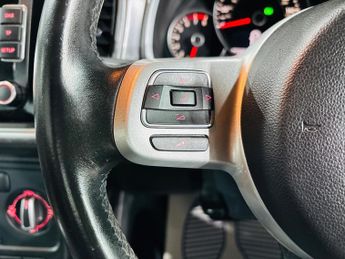 Volkswagen Beetle 1.2 TSI Design DSG Euro 5 3dr