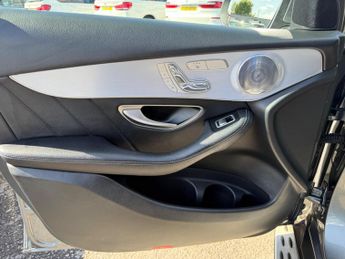 Mercedes-Benz GLC 2.1 GLC250d AMG Line (Premium Plus) Coupe 5dr Diesel G-Tronic 4M