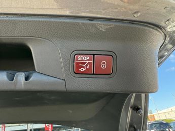 Mercedes-Benz GLC 2.1 GLC250d AMG Line (Premium Plus) Coupe 5dr Diesel G-Tronic 4M