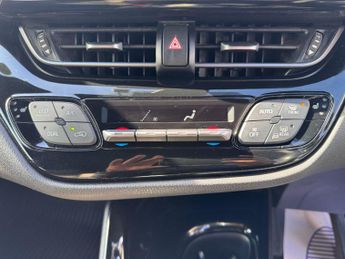 Toyota C-HR 1.8 VVT-h Design SUV 5dr Petrol Hybrid CVT Euro 6 (s/s) (122 ps)