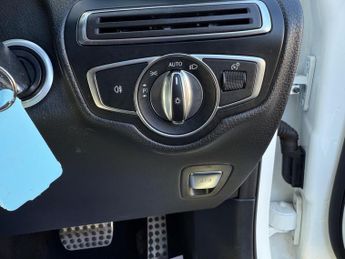 Mercedes-Benz GLC 2.1 GLC220d AMG Line (Premium Plus) Coupe 5dr Diesel G-Tronic+ 4