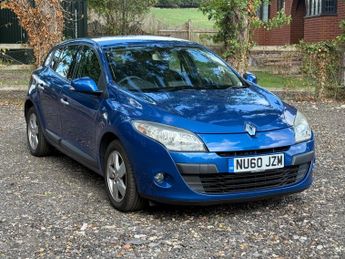 Renault Megane 1.6 16V Dynamique TomTom Euro 5 5dr