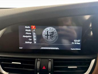 Alfa Romeo Giulia 2.0T Veloce Auto Euro 6 (s/s) 4dr
