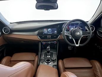 Alfa Romeo Giulia 2.0T Veloce Auto Euro 6 (s/s) 4dr