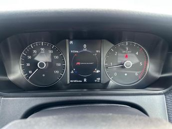 Land Rover Range Rover Velar 2.0 D240 R-Dynamic S Auto 4WD Euro 6 (s/s) 5dr
