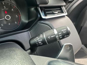 Land Rover Range Rover Velar 2.0 D240 R-Dynamic S Auto 4WD Euro 6 (s/s) 5dr