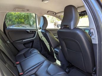 Volvo XC60 2.0 D4 SE Nav Auto Euro 6 (s/s) 5dr