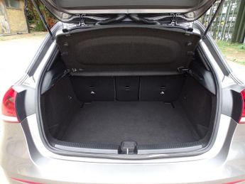 Mercedes-Benz A Class 1.3 A200 AMG Line 7G-DCT Euro 6 (s/s) 5dr