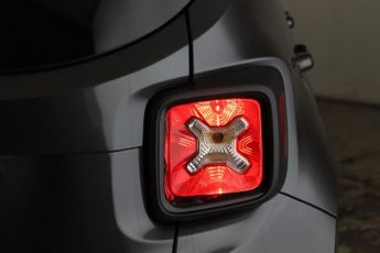 Jeep Renegade 1.0 GSE T3 Night Eagle Euro 6 (s/s) 5dr