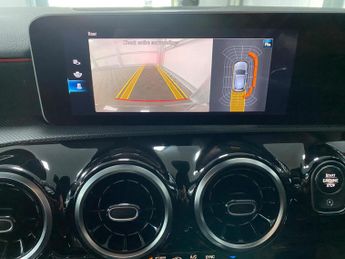Mercedes-Benz A Class 1.5 A180d AMG Line (Executive) 7G-DCT Euro 6 (s/s) 5dr