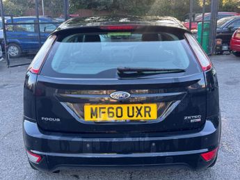 Ford Focus 1.6 TDCi DPF Zetec 5dr