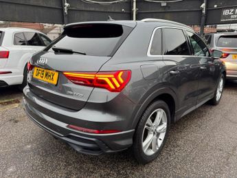 Audi Q3 1.5 TFSI CoD 35 S line S Tronic Euro 6 (s/s) 5dr