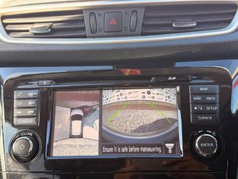 Nissan Qashqai 1.6 dCi N-Connecta XTRON 2WD Euro 6 (s/s) 5dr