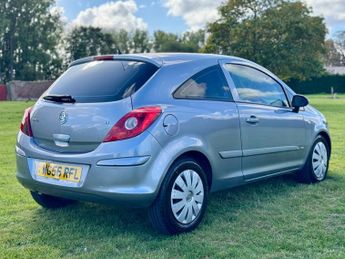 Vauxhall Corsa 1.4i 16v Club 3dr