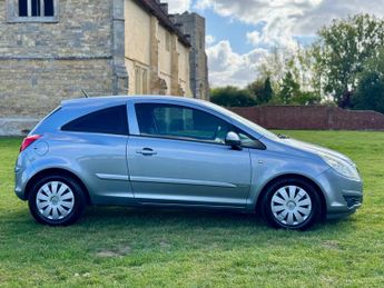 Vauxhall Corsa 1.4i 16v Club 3dr