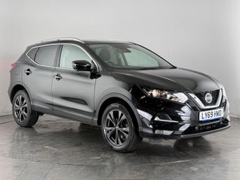Nissan Qashqai 1.3 DIG-T N-Connecta Euro 6 (s/s) 5dr