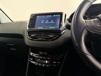 Peugeot 208 1.2 PureTech Tech Edition EAT Euro 6 (s/s) 5dr