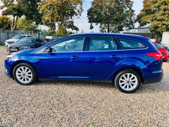 Ford Focus 1.0T EcoBoost Titanium Auto Euro 6 (s/s) 5dr