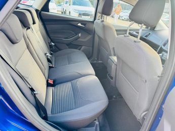 Ford Focus 1.0T EcoBoost Titanium Auto Euro 6 (s/s) 5dr