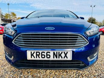 Ford Focus 1.0T EcoBoost Titanium Auto Euro 6 (s/s) 5dr
