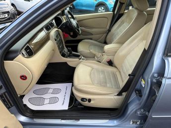 Jaguar X-Type 2.2D DPF S 4dr