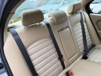 Jaguar X-Type 2.2D DPF S 4dr