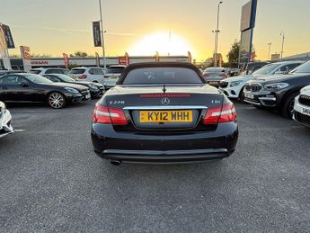 Mercedes-Benz E Class 2.1 E220 CDI BlueEfficiency Sport Cabriolet G-Tronic+ Euro 5 (s/