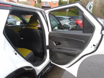 Renault 5 E-Tech electric urban range 40kWh iconic five Auto 5dr