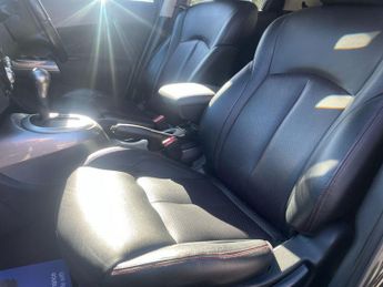 Nissan Juke 1.6 Tekna SUV 5dr Petrol XTRON Euro 5 (117 ps)