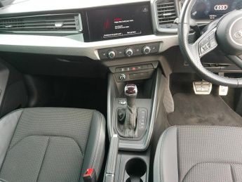 Audi A1 1.0 TFSI 25 S line Sportback S Tronic Euro 6 (s/s) 5dr