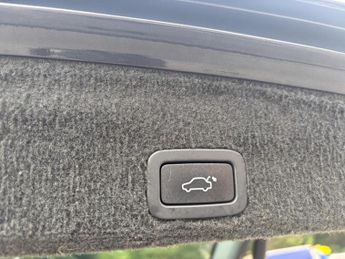 Volvo XC60 2.4 D5 SE Lux Nav Geartronic AWD Euro 5 5dr