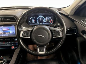 Jaguar F-PACE 2.0 D240 R-Sport Auto AWD Euro 6 (s/s) 5dr